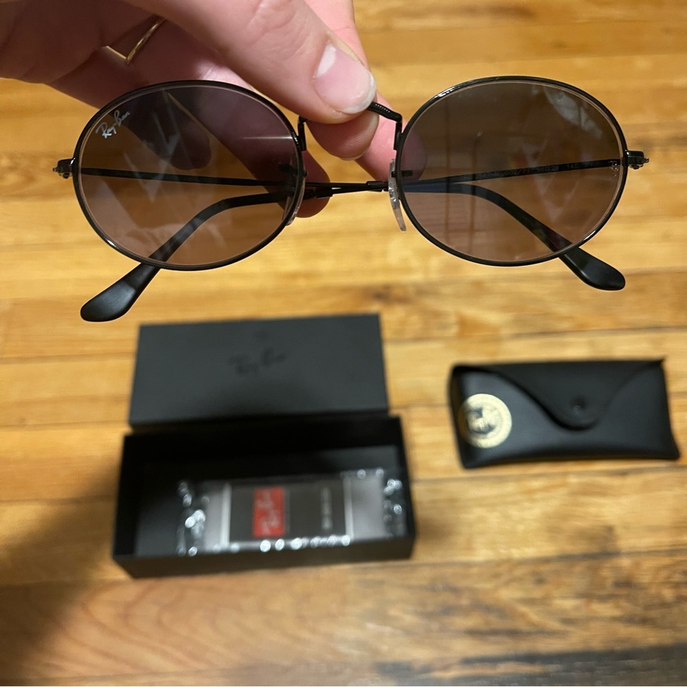 Raybans oval black frame green lens sunglasses